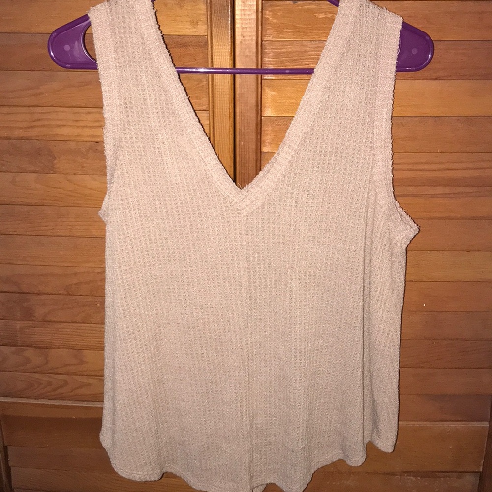 Tank top - Picture 2 of 3